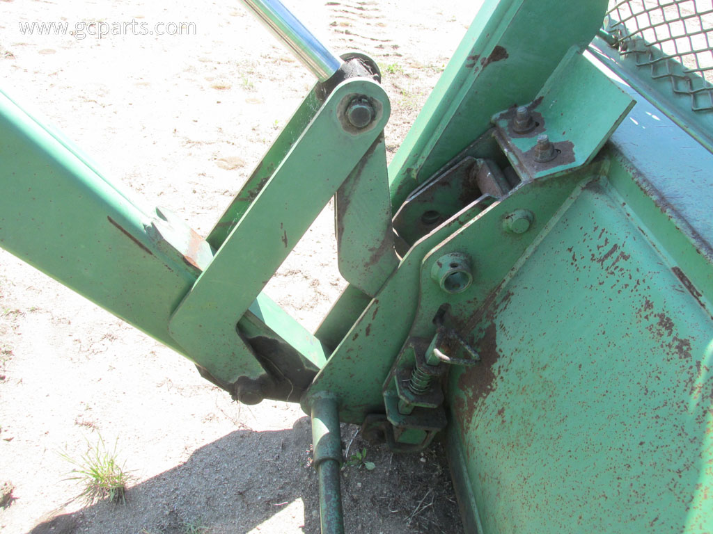 740 LOADER 7FT W/ GRAPPLE